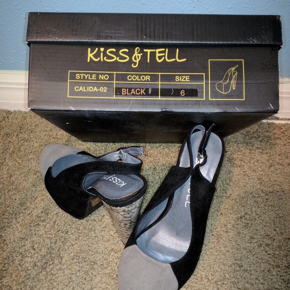 Color block heels - Picture 3 of 3